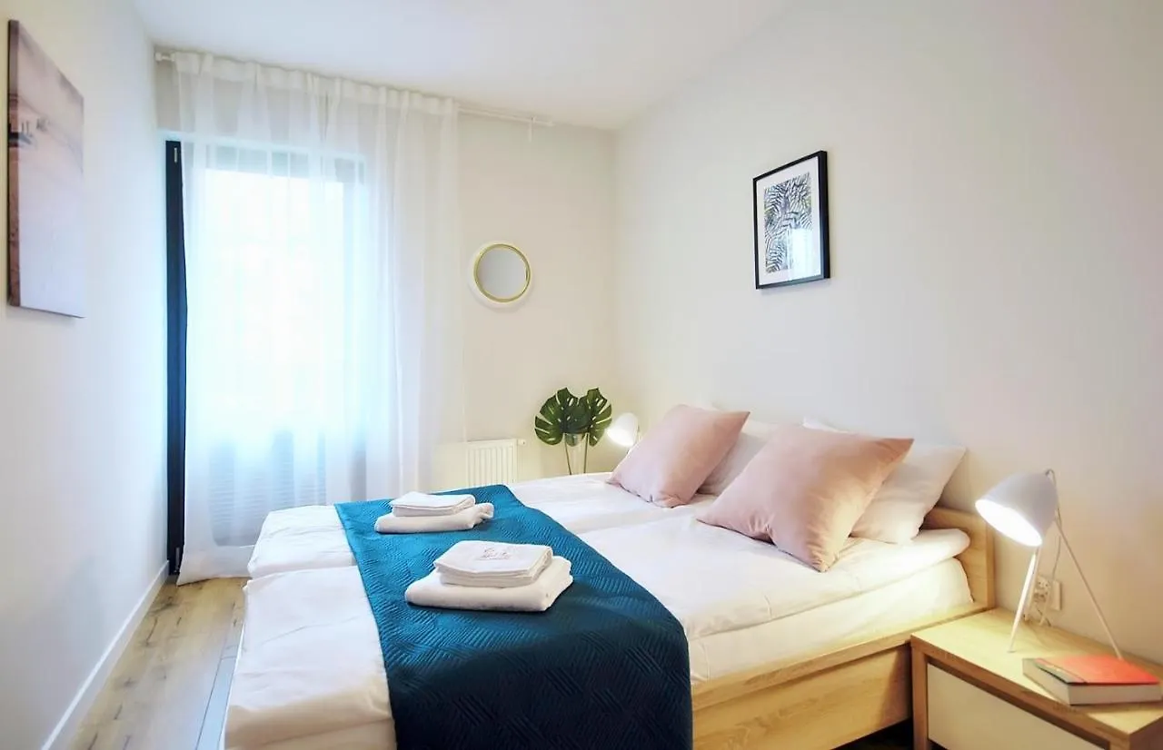 On Holiday Apartamenty Lwowska Kołobrzeg