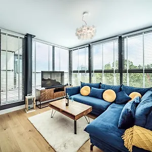  Apartment Blue Harmony